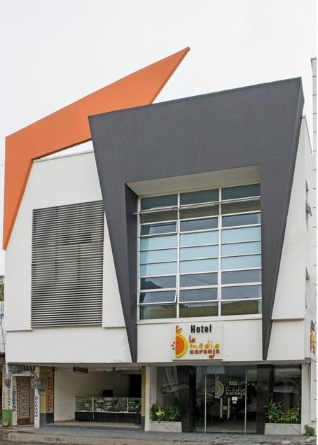Hotel La Media Naranja Monteria Exterior photo
